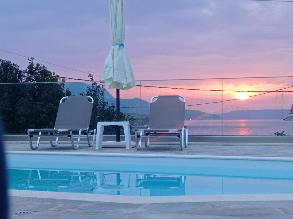 Domina Villas Almirida Esterno foto