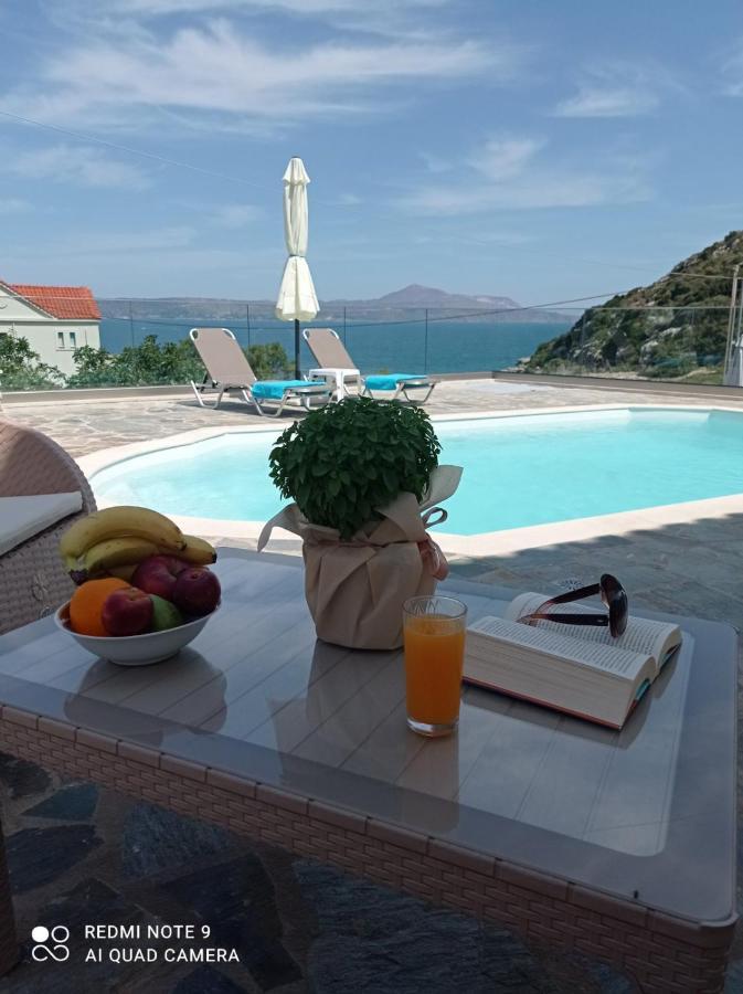 Domina Villas Almirida Esterno foto