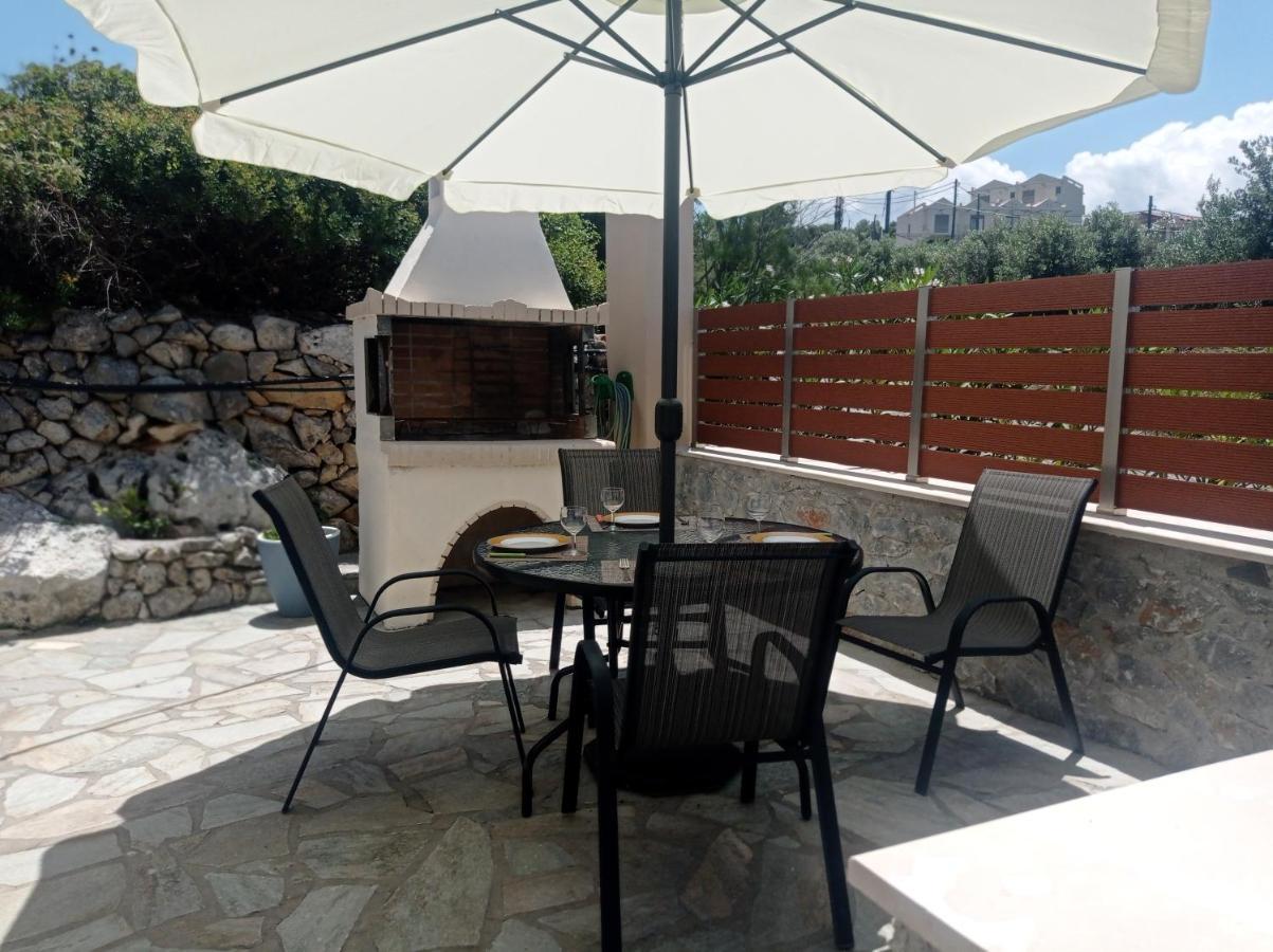 Domina Villas Almirida Esterno foto