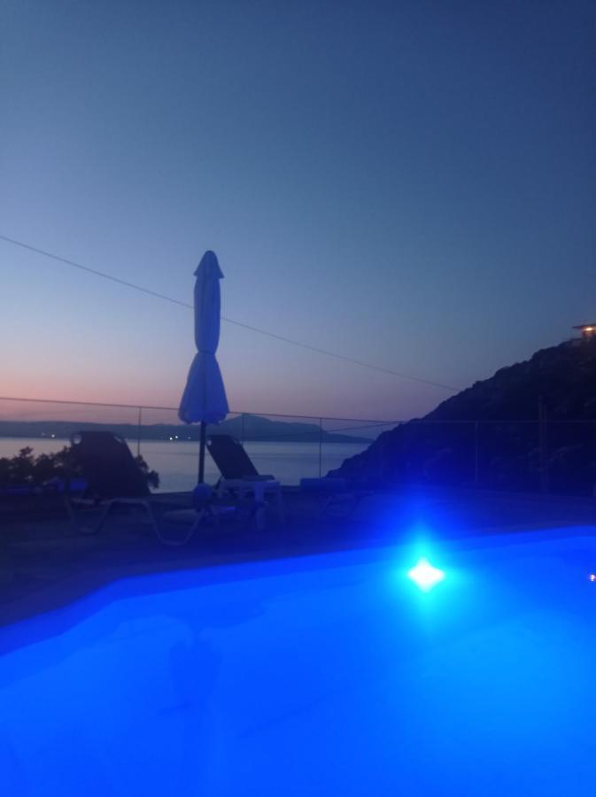 Domina Villas Almirida Esterno foto